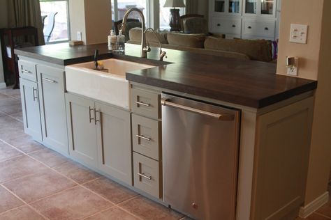 kitchen island with sink | ... the sink and another bank of drawers between the sink and dishwasher Island With Sink And Dishwasher, Kitchen Island With Sink And Dishwasher, Sink And Dishwasher, Island With Sink, Sink Dishwasher, Portable Kitchen Island, Kitchen Island With Sink, Sink In Island, Kitchen Island Bench