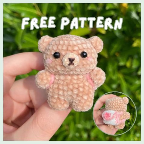 Diy Crochet Toys, Crochet Bear Patterns, Unique Tools, Easy Crochet Animals, Quick Crochet Patterns, Crochet Keychain Pattern, Pola Amigurumi, Crochet Animals Free Patterns, Crochet Design Pattern