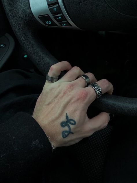 Veiny Tattooed Hands, Veiny Hands With Tattoos, Guy Hands Aesthetic, Veiny Hands Guys Aesthetic, Veiny Arms Guys Aesthetic, Veiny Hands Guys, Masculine Hands, Hand With Ring, Hands With Rings