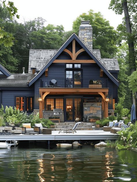 25 Rustic Home Exterior Ideas for Curb Appeal A Line House Exterior, Exterior Lake House Ideas, Ranch Craftsman Exterior, Industrial Cottage Exterior, Exterior Log Cabin Colors, A Frame Exterior Makeover, Cottage Roof Design, Home Design Exterior Simple, Rustic Modern Cabin Exterior