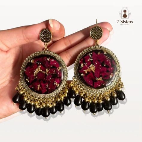 Welcome to 7 Sisters Studio !! Real Dried Flower Earrings(Jhumka) Is very Beautiful And Unique. This Earrings is unique and handmade by resin art. These Jhumkas will make your 0utfit unique and amazing. Also will make your look unique in any function. And will be a great gift idea. The traditional earrings is packed in a gift box. Each oeuvre is unique and I've done it with all my love. This custom resin traditional earrings is created on the buzzless. This one of a kind earrings is perfec... Mood Board Fashion Inspiration, 7 Sisters, Dried Flower Earrings, Earrings Jhumka, Jhumka Designs, Resin Jewelry Diy, Traditional Earrings, Handmade Jewelry Tutorials, Resin Artwork