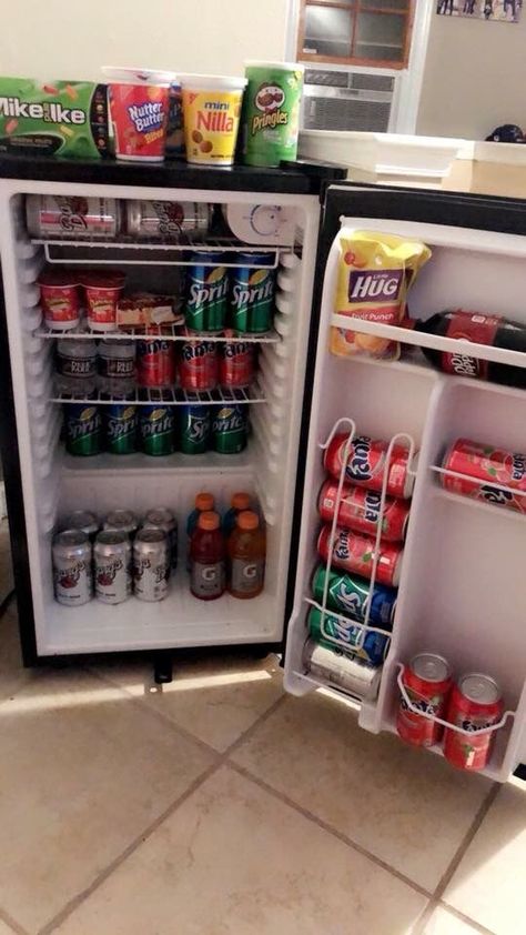 Mini Fridge Aesthetic Drinks, Mini Fridge With Snacks, Mini Fridge Stock, Mini Fridge Food Ideas, Snack Area In Bedroom, Mini Fridge Snack Ideas, Snack Stash In Bedroom, Mini Fridge Aesthetic, Mini Fridge Organization