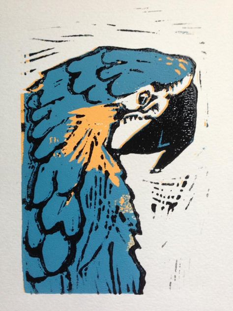 Linocut of parrot. Alligator Linocut, Yellow Things To Draw, Parrot Reference, Animal Linocut, Parrot Sketch, White Parrot, Parrot Tattoo, Parrot Drawing, Parrot Art