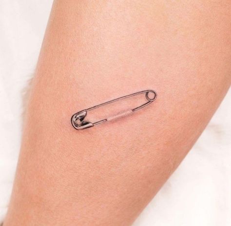 Safety Pin Tattoo Design, Band Aid Tattoo, Bandage Tattoo, Safety Pin Tattoo, Sewing Tattoos, Cute Simple Tattoos, Tattoo Maker, Scar Tattoo, Wicked Tattoos