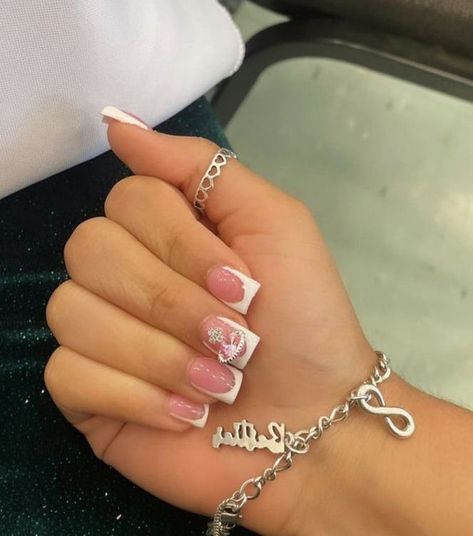 Short French Nails With Charms, Short Pink Acrylic Nails With Rhinestones, Short 2000s Nails, Short Acrylic Nails With Charms, 2000s Inspired Nails, Small Acrylic Nails, French Tip Acrylic Nails Short, Short Nails With Charms, Nail Inspo French Tip