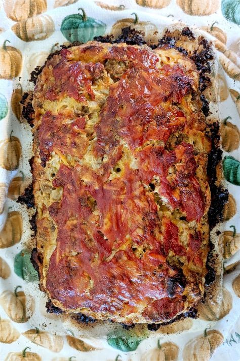 Magnolia Table Meatloaf Recipe, Meatloaf Joanna Gaines, Magnolia Meatloaf Recipe, Magnolia Table Meatloaf, Magnolia Table Recipes Joanna Gaines Kitchen, Turkey Mushroom Recipes, Joanna Gaines Meatloaf Recipe, Trisha Yearwood Meatloaf Recipe, Joanna Gaines Dinner Recipes