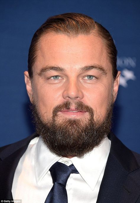 beard-styles-for-round-face-men Beard Styles for Round Face-28 Best Beard Looks for Round Faces Leonardo Dicaprio Beard, Tom Hardy Beard, Bart Styles, Short Boxed Beard, Medium Beard Styles, Popular Beard Styles, Chin Beard, Round Face Men, Chubby Face Haircuts