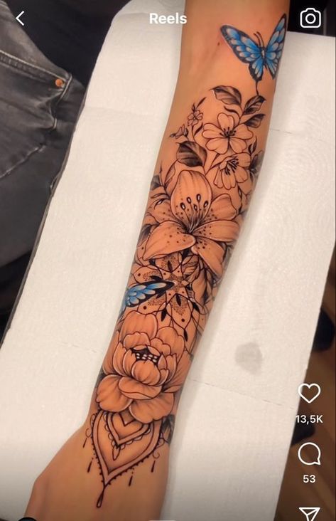 Arm Tattoos For Women Forearm, Forearm Tattoo Girl, Lower Arm Tattoos, Arm Sleeve Tattoos For Women, Floral Thigh Tattoos, Beautiful Tattoos For Women, Mommy Tattoos, Tattoos For Women Half Sleeve, Forearm Tattoo Women