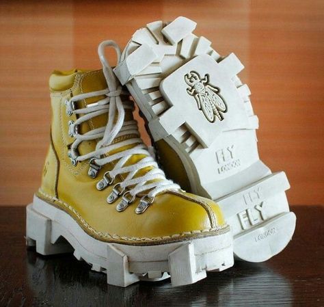 90s Shoes, Shoes Chunky, Fly London, Drawing Clothes, Yellow Leather, Character Outfits, Dream Clothes, Costume Design, Cute Shoes