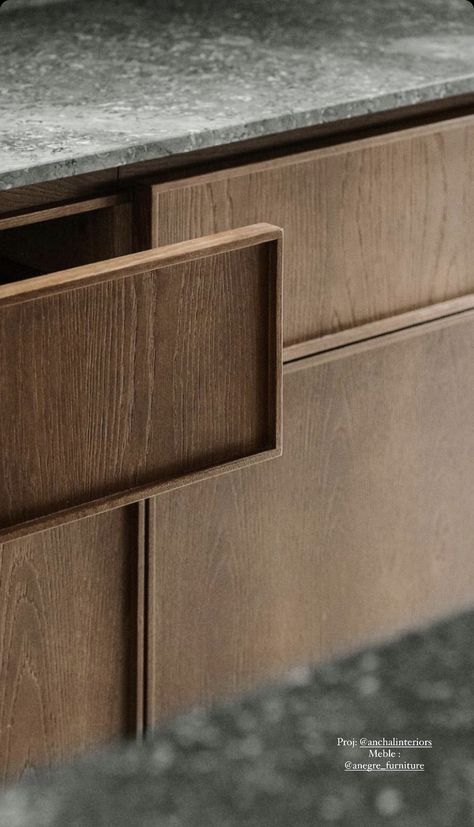 Cabinet Facing Styles, Flat Panel Oak Kitchen Cabinets, Millwork Details, Joinery Design, Cabinet Detailing, Joinery Details, Cabinetry Design, Apartment Style, Kitchen Inspiration Design