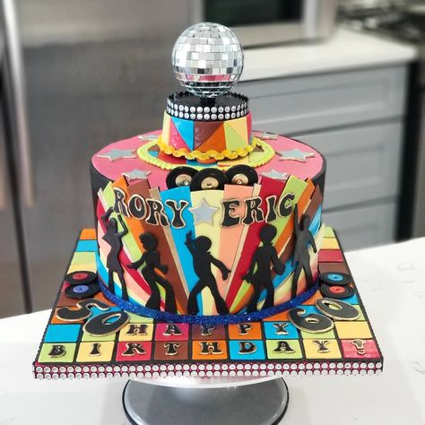 70's Disco cake 50th Birthday Cake 70s Theme, 70s Disco Cake, 70s Cake Ideas, 70s Theme Cake, Soul Train Party Decorations, 70s Cake, Stone Cake, Hippie Cake, Disco Ideas