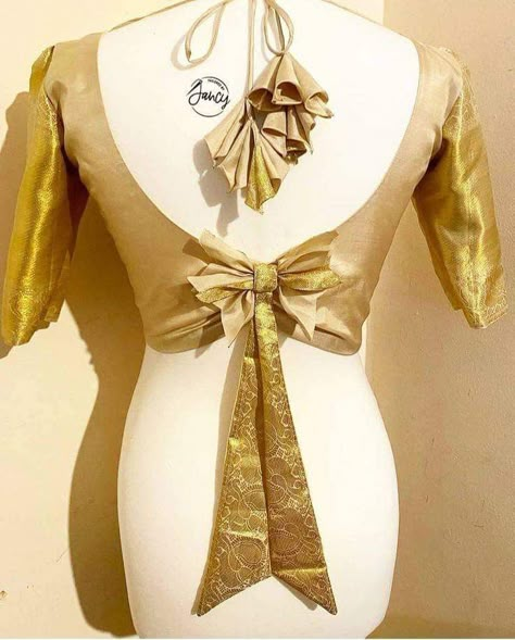 Golden Blouse Design, Golden Blouse Designs, Green Blouse Designs, Golden Blouse, Netted Blouse Designs, Long Blouse Designs, Blouse Designs High Neck, Fashion Show Dresses, Latest Blouse Designs Pattern