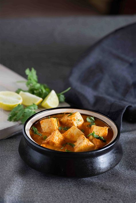 Paneer Butter Masala Paneer Butter Masala Recipe, Paneer Tikka Masala Recipe, Paneer Curry Recipes, Healthy Curry Recipe, Paneer Tikka Masala, Butter Masala Recipe, Paneer Butter Masala, Paneer Makhani, Curry Recipes Vegetarian