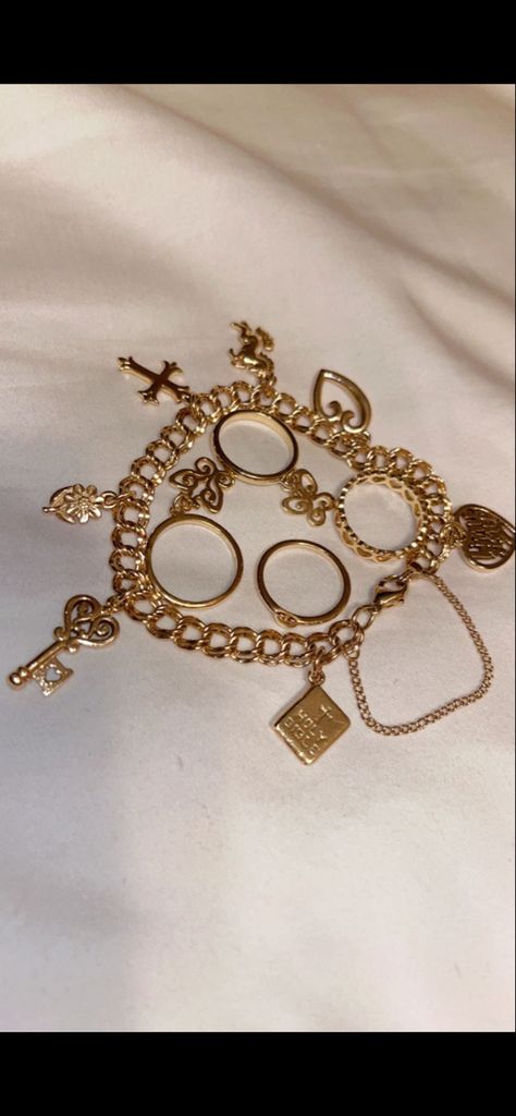 James Avery Charm Bracelet Gold, Gold James Avery Rings, Mexican Charm Bracelet, James Avery Gold Charm Bracelet, Gold James Avery Charm Bracelet, James Avery Rings On Hand, James Avery Charm Bracelet Ideas, James Avery Rings Aesthetic, Gold James Avery