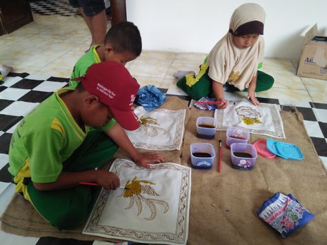 Kreativitas Membatik Anak-anak TK PGRI Tegal Maze Anak Tk, Tema Gejala Alam Untuk Tk, Membatik Anak Tk, Kotatsu Table, Furniture, Quick Saves, Home Decor