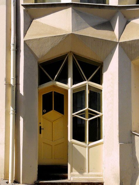 Czech Cubist Architecture — MUSE & MAKER Cubism Interior, Czech Cubism, Cubist Architecture, Corner Apartment, Apartment Block, Earthship Home, Art Deco Buildings, Structure Architecture, Prague Czech