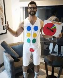 15 College Halloween Costumes for Guys - Hairs Out of Place College Mens Halloween Costumes, Easy And Funny Halloween Costumes, College Halloween Costume Ideas Guys, Twister Halloween Costume, Halloween Outfit Ideas Men, Cursed Costumes, Mens Costumes Halloween, Mens Halloween Costumes Ideas Guys, Funny Costumes Halloween