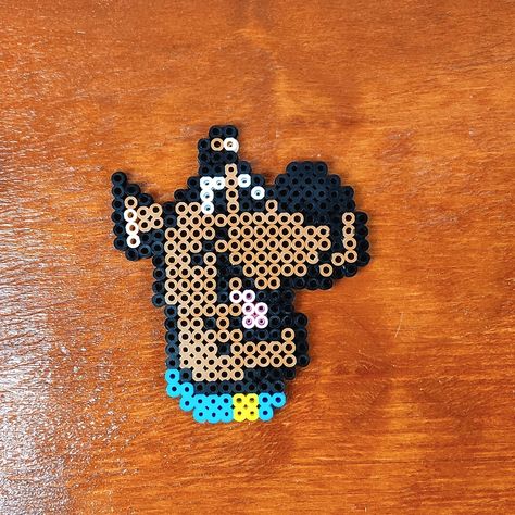 Scooby-Doo Pixel Art Collectible Magnet Measures Approx. 4 X 4.5" Handmade Perler Art Designed Entirely Out Of Perler Beads This Is A Unique Handmade Item These Make Great Gifts, Collectibles, Wall Art Etc. Can Be Made Into A Keychain If You Prefer Just Message Me Check Out Our Other Items To Make Bundles If You Like Any Items I Will Send An Offer To You Including Our Seller Discount Of 10% Off 2 Or More Items. Ships Same Or Next Day! Thank You! Alvin And The Chipmunks Perler Beads, Bobs Burgers Perler Beads, Scooby Doo Pixel Art, Perler Bead Art Pattern, Perler Bead Halloween, Trippy Perler Bead Patterns, Small Perler Bead Patterns, Pokemon Perler Bead Patterns, Alt Crafts