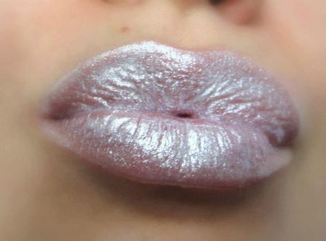 BeDazzled - Pearlescent white shimmery Lip gloss Frosted Lipstick, Lipstick Hacks, Glitter Lip, Glitter Lipstick, Glitter Lip Gloss, Gloss À Lèvres, Lip Swatches, Saint Augustine, Glitter Lips