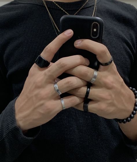 Outfits With Rings Men, Guys With Rings Aesthetic, Black Man Rings Aesthetic, Attractive Hands Men With Rings, Guys Hands With Rings, Emo Jewelry Men, Hands With Rings Aesthetic Men, Nice Hands Men, Male Rings Aesthetic