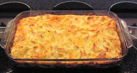 Ham Strata Recipes, Cheese Strata Recipe, Breakfast Recipes With Eggs, Breakfast Ideas With Eggs, Ideas With Eggs, Strata Recipes Breakfast, Egg Casseroles, Savoury Bread, Strata Recipe