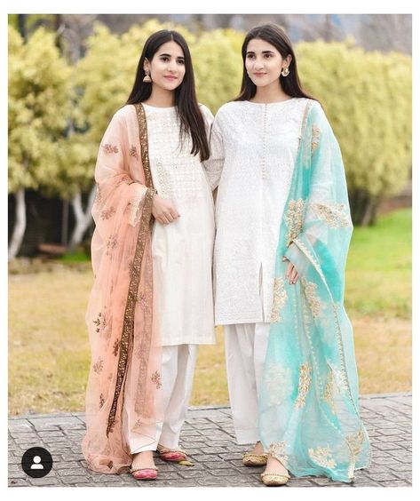 Dress Design Pakistani, Pakistani Formal Dresses, Pakistani Fashion Casual, Pakistani Wedding Outfits, Pakistani Dresses Casual, Pakistani Fashion Party Wear, Beautiful Pakistani Dresses, Salwar Kamiz, Casual Wear Dress