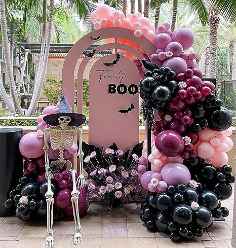 Pink And Black Hotel Party, Purple Halloween Party Decorations, Pastel Halloween Balloon Arch, Pastel Halloween Balloon Garland, Black And Purple Balloon Garland, Halloween Birthday Balloon Arch, Purple Halloween Birthday Party, Purple And Black Balloons, Purple Baby Shower Ideas