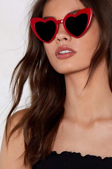 Nasty Gal Open Your Heart Shades (ad) Selena Gomez 2019, Red Heart Sunglasses, Jessica Alba Casual, Gwen Stefani Style, Celebrity Casual Outfits, Heart Shaped Frame, Open Your Heart, Shaped Sunglasses, Heart Shaped Sunglasses