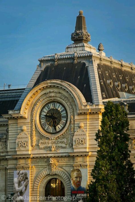 Musee D Orsay, Paris Place, Around The World In 80 Days, Museums In Paris, Chateau France, Clock Tower, Travel Memories, Paris Travel, France Travel