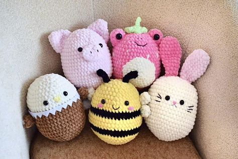 Crochet Squishmallow Pattern, Squishmallow Pattern, Crochet Plushies Pattern, Crochet Squishmallow, Plushies Pattern, Crochet Plushies, Easy Crochet Animals, Confection Au Crochet, Animals Crochet