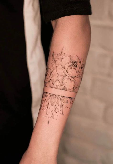 Arm Wrap Tattoos For Women Mandala, Rose Tattoo Lower Arm, Flower Cuff Tattoo Forearm, Dainty Arm Band Tattoos For Women, Botanical Forearm Tattoo Women, Elegant Tattoos Arm, Womens Armband Tattoo, Upper Armband Tattoo For Women, Tattoo Lines Around Arm