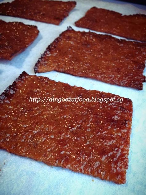 Pork Belly Jerky, Cny Snacks, Pork Jerky, Beef Jerky Recipes, Savoury Snacks, Asian Recipe, Jerky Recipes, Taiwan Food, Smoked Meat