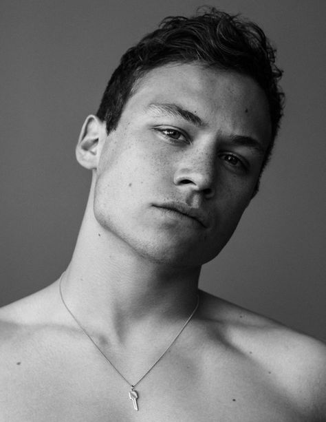 Finn Cole, Interview — SEBASTIAN KIM Finn Cole, Sebastian Kim, Joe Cole, Crop Haircut, Handsome Actors, Peaky Blinders, Man Crush, Serie Tv, Celebrity Crush