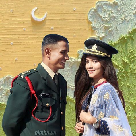 Soldier And Doctor Couple, Army Officer Aesthetic, Ifs Officer Aesthetic, Indian Army Couple, Army And Doctor Couple, Army Love Photography, Army Couple Pictures, Army Look, Army Couple