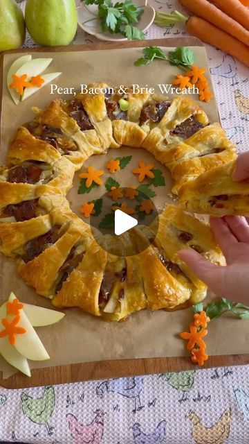 Rebecca Mesple Hopwood on Instagram: "Ummmm, yummmm. Happy Easter appetizer! ❤️❤️❤️🌸🌸🌸🌸🌸  REPOST @sarahtreed   If you’re looking for an appetizer for Easter brunch, here’s my pear, bacon and Brie wreath! 🍐 This is perfect for sharing and it’s a really pretty centerpiece to have on your table. The pear and Brie slices are topped with crumbled bacon and drizzled with apricot jam before being wrapped in crescent roll dough. It’s so good! I peel the rind off of my Brie because I prefer it that way, but you definitely don’t have to. I’ve previously been told that I should never set foot in France because I peeled the rind off of my Brie, so please rest assured is that I have not, in fact, gone to France yet. I need to make some dinner over here and then I’ll get to working on writing this Pear Brie Apricot Wreath, Brie Wreath, Bacon And Brie, Pear And Brie, Easter Appetizer, Easter Appetizers, Work On Writing, Crescent Roll Dough, Crescent Roll