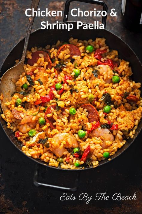 Shrimp Paella Recipe, Paella Recept, Spanish Paella Recipe, Shrimp Paella, Sofrito Recipe, Paella Recipe Seafood, Chicken Chorizo, Raw Bar, Seafood Paella