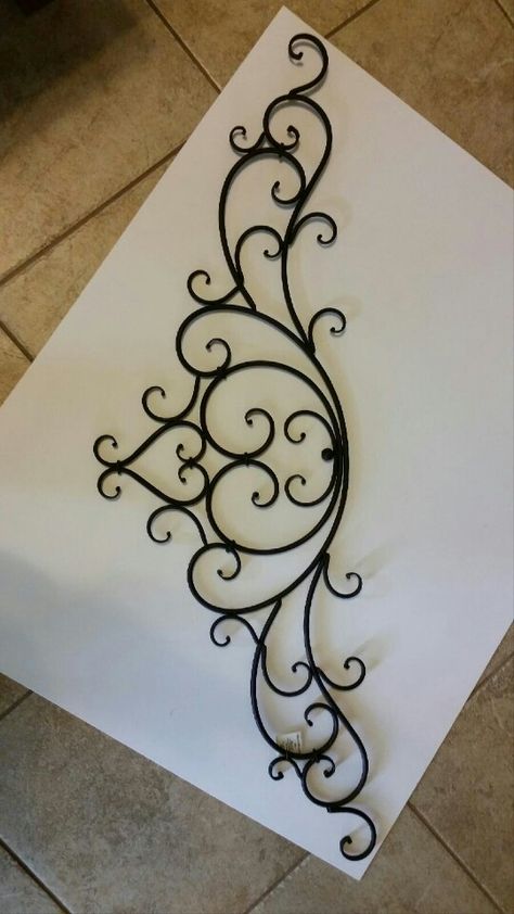 Wedding aisle runner border Art Fer, Wrought Iron Wall Decor, Wedding Aisle Runner, Eksterior Modern, Wrought Iron Furniture, Aisle Runner Wedding, Wrought Iron Design, Wrought Iron Decor, Idee Cricut