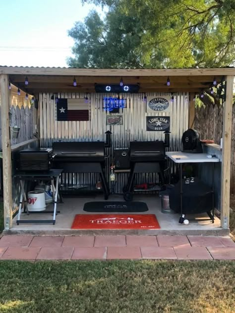 Bbq Shed, Rustic Outdoor Kitchens, Outdoor Grill Area, Outdoor Bbq Area, Outdoor Grill Station, Outdoor Cooking Area, Outdoor Barbeque, Kitchen Ikea, Diy Bbq