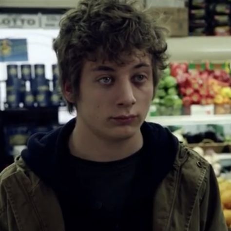 Season 1 Lip Gallagher, Lip Shameless Season 1, Phillip Shameless, Nick Gehlfuss Shameless, Shameless Widget, Shameless Lip Gallagher, Lip Gallagher Season 1, Lip From Shameless, Jeremy Allen White Shameless