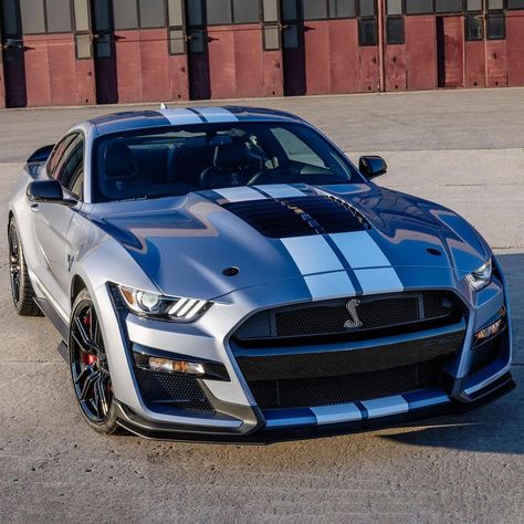 New Ford Mustang, Mustang Car, Ford Mustang Car, Aesthetic Cool, Ford Mustang Shelby Gt500, Pimped Out Cars, Car Aesthetic, Shelby Gt500, Ford Mustang Shelby