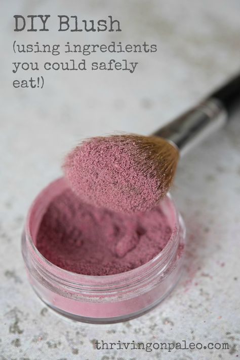 Diy Blush, Homemade Blush, Make Up Diy, Dag Make Up, Homemade Makeup, Diy Kosmetik, Beetroot Powder, Natural Blush, Diy Cosmetics