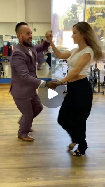 ALEJANDRO SOL on Instagram: "🌟💃 Elevate your salsa skills with personalized attention from the renowned salsa dance instructor, Alex Sol! 🕺 

For a limited time only, take advantage of Alex Sol’s  special offer: 10 private salsa lessons for just $600! 

That’s a savings of $600 compared to the regular price of $120 per private lesson. 

Whether you’re a beginner looking to build a strong foundation or an experienced dancer aiming to refine your technique, these private lessons are tailored to your needs and goals. 

Don’t miss this chance to dance with confidence and style! Contact Alex Sol now to secure your spot and let’s salsa our way to mastery together! 

This special offer is limited to just 5 students.Contact Alex today!
☎️(818) 266-7467💥🎶 

Dancers:
@inna_worldproject 
@alejan Salsa Lessons, Latin Dancing, Salsa Dance, Dance Instructor, Salsa Dancing, Latin Dance, Special Offer, Limited Time, Salsa