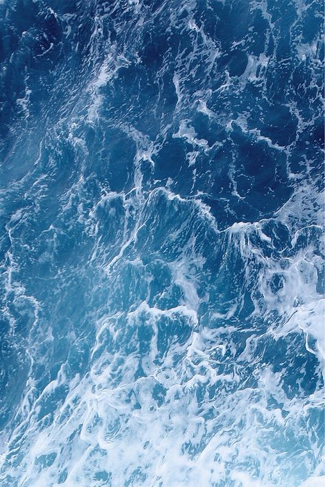 Ocean Wallpaper, Ocean Vibes, Sea Waves, Tropical Vibes, Sea And Ocean, Ocean Photography, Blue Aesthetic, Ocean Beach, Ocean Waves