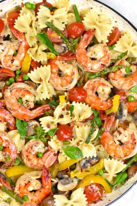 Pasta Primavera with Shrimp - GypsyPlate Shrimp Farfalle Pasta, Shrimp Pasta Primavera Recipes, Pasta Primavera With Shrimp, Pasta Premivera, Seafood Primavera, Airbnb Recipes, Shrimp Primavera Recipe, Pasta Primavera Recipes, Shrimp Primavera