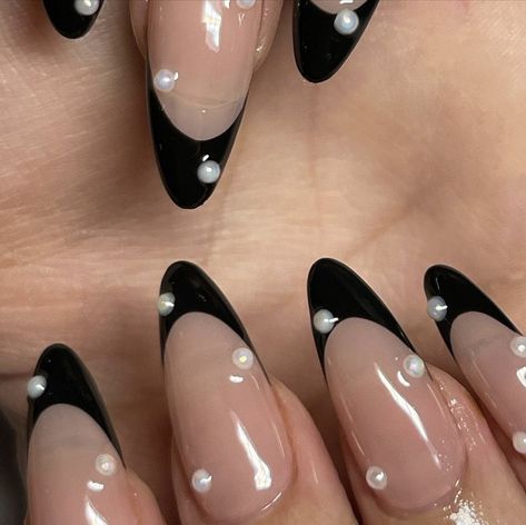 Black French Nails With Pearls, Black French Tip Nails With Pearls, Black French Tip With Pearls, Pearl Nails Black, Black And Pearl Nails, Black Nails With Pearls, French With Pearls, Black Pearl Nails, Black French Coffin