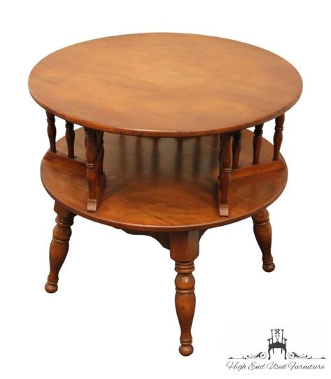 799.99 ETHAN ALLEN Heirloom Nutmeg Maple Colonial Early American 28″ Round Accent End Table 10-8586 Early American Furniture, Ethan Allen Furniture, Library Inspiration, Second Hand Stores, American Furniture, Ethan Allen, Round Side Table, Early American, Coffee And End Tables