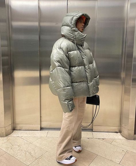 tadiorx Big Puffer Jacket Outfit, Oversized Puffer Jacket Outfit, Oversized Jacket Outfit, Puffer Outfit, Oversized Puffer Coat, Oversize Outfit, Drip Fits, Puffer Jacket Outfit, Oversized Puffer Jacket