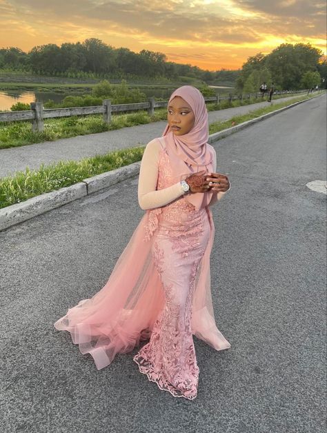 amenass.k on instagram Hijabi Prom, Hijabi Prom Dress, Pastel Pink Prom Dress, Hijab Prom Dress, Muslim Prom Dress, Pink Hijab, Prom Inspo, Eid Outfits, Purple Prom Dress