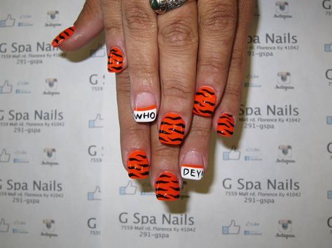 Bengal Nails Cincinnati, Bengals Nails Football, Cincinnati Bengals Nails, Bengal Nails, Bengals Nails Designs, Bengals Nails, Tiger Stripe Nails, Tracey Davis, Football Nail Designs