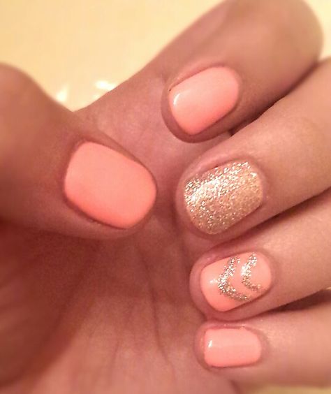 Spring nails Simple Spring Nails Short Casual, Super Short Spring Nails, Spring Shellac Nails, Simple Spring Nails Short, Spring Nails Short, Early Spring Nails, March Nails Ideas, March Nails, Pretty Manicures